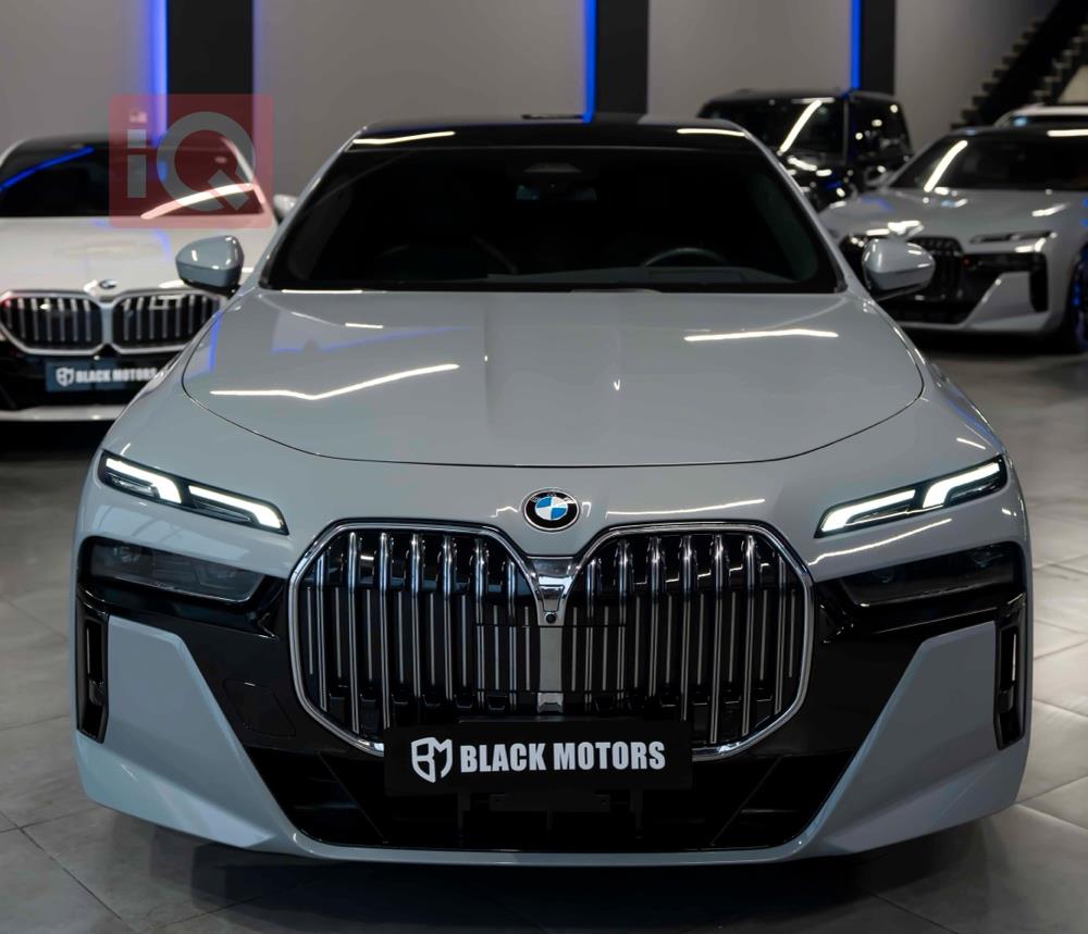 بي ام دبليو الفئة 7